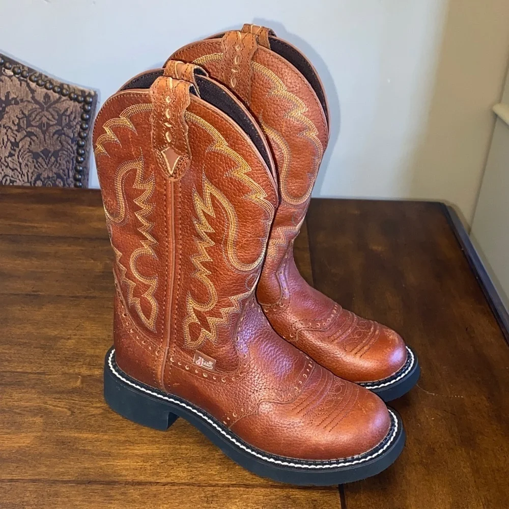 Justin Boots Gypsy Brown Western Cowboy Boots 🆕